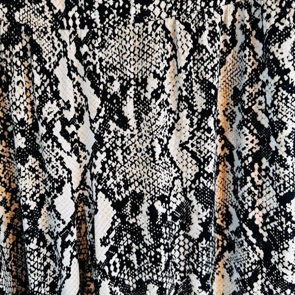 I.N.C. Snake Print Wide Leg Pants Size XL Neutral Tan Y2K Statement - Picture 4 of 5